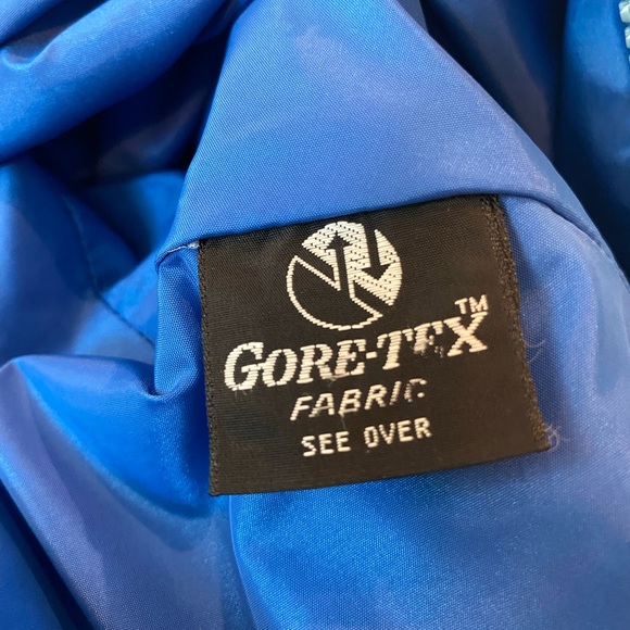 Orvis,Size M, Light Blue, windbreaker with lining, lots of Velcro enclosures - Picture 6 of 16